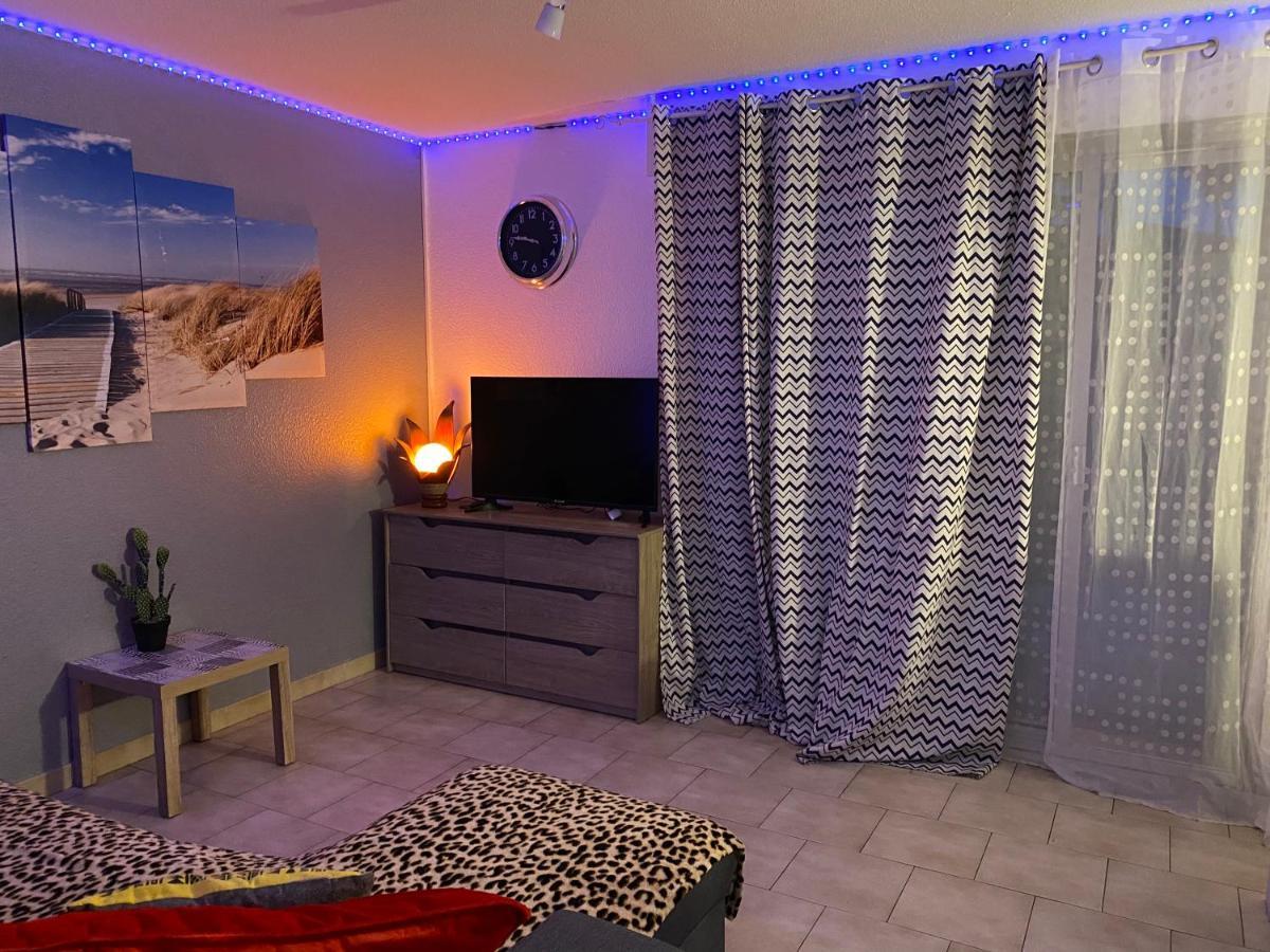 T2 Rdc A Canet En Roussillon Europa 4 Pers ,Piscine,Clim, Tennis, Parking Exterior foto